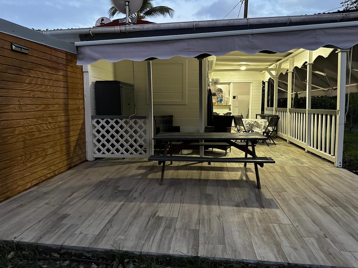 Le Cottage De Castaing Sur Plage Privee Sainte-Anne  Exterior photo
